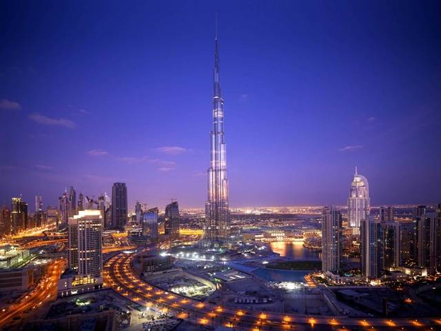 Armani Hotel Dubai occupies floors concourse to 8 and levels 38 /39 of Burj Khalifa