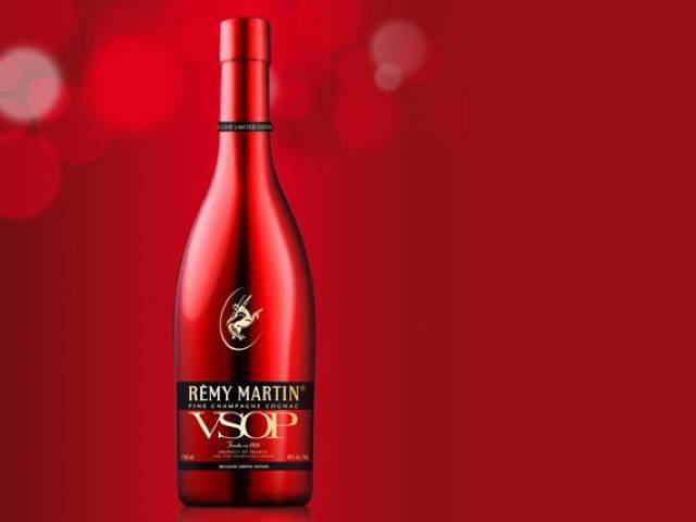 Rémy Martin VSOP has launched an exclusive red bottle edition to usher in the festive cheer for SE Asia