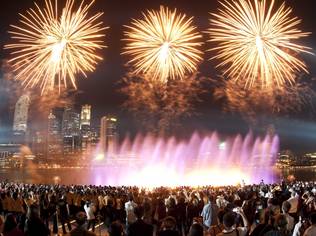 Marina Bay’s 1st Light and Water Spectacular showcases latest multimedia technology and special effects