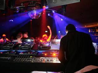 Stereolab & Stereolounge: The most anticipated nightlife venues of the year open their doors! 