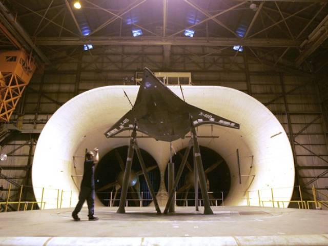 The future of winged planes' body structure enters the second phase of testing
