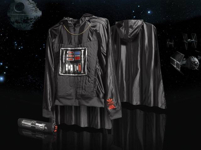 Darth Vader Hooded Sweat-Shirt with cape, part of the Spring/Summer Star Wars Vehicle Pack