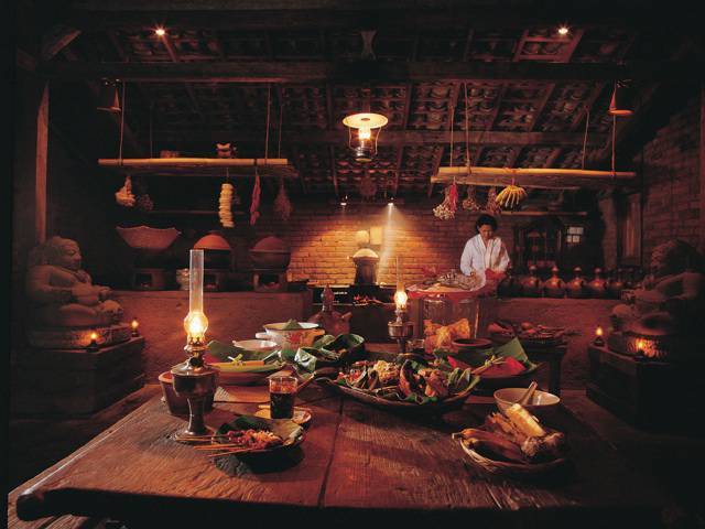 Dining at Hotel Tugu Bali