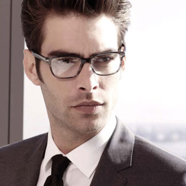 Jon Kortajarena for Hugo Boss Eyewear | SENATUS