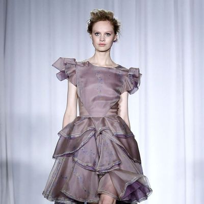 Zac Posen Showcases Red Carpet Looks @ New York Fashion Week | SENATUS