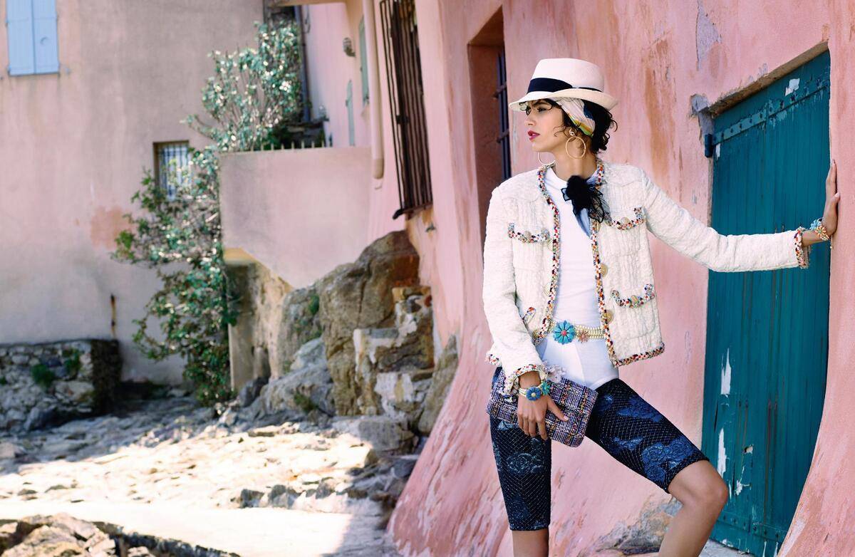 2019 year - Chanel Cruise 2019 Campaign Shot In Cuba 2019 year