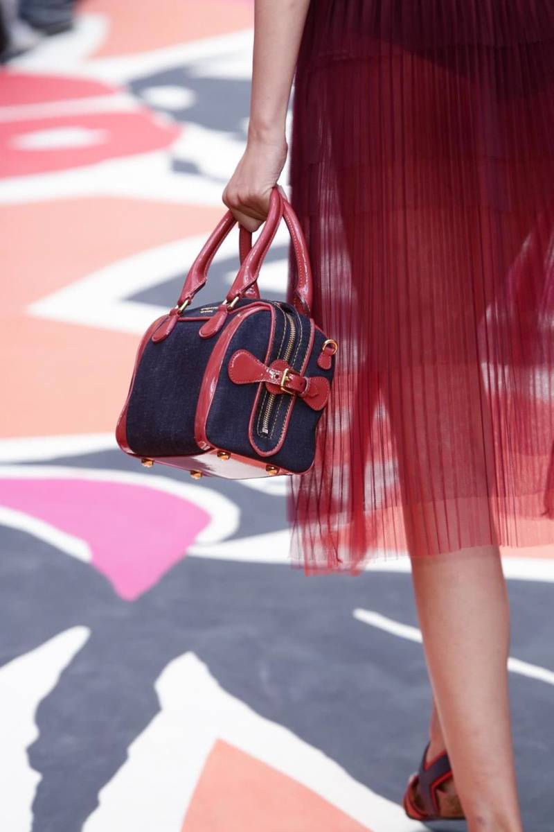 The British Glamour Girls of Burberry Prorsum Spring/Summer 2015 | SENATUS