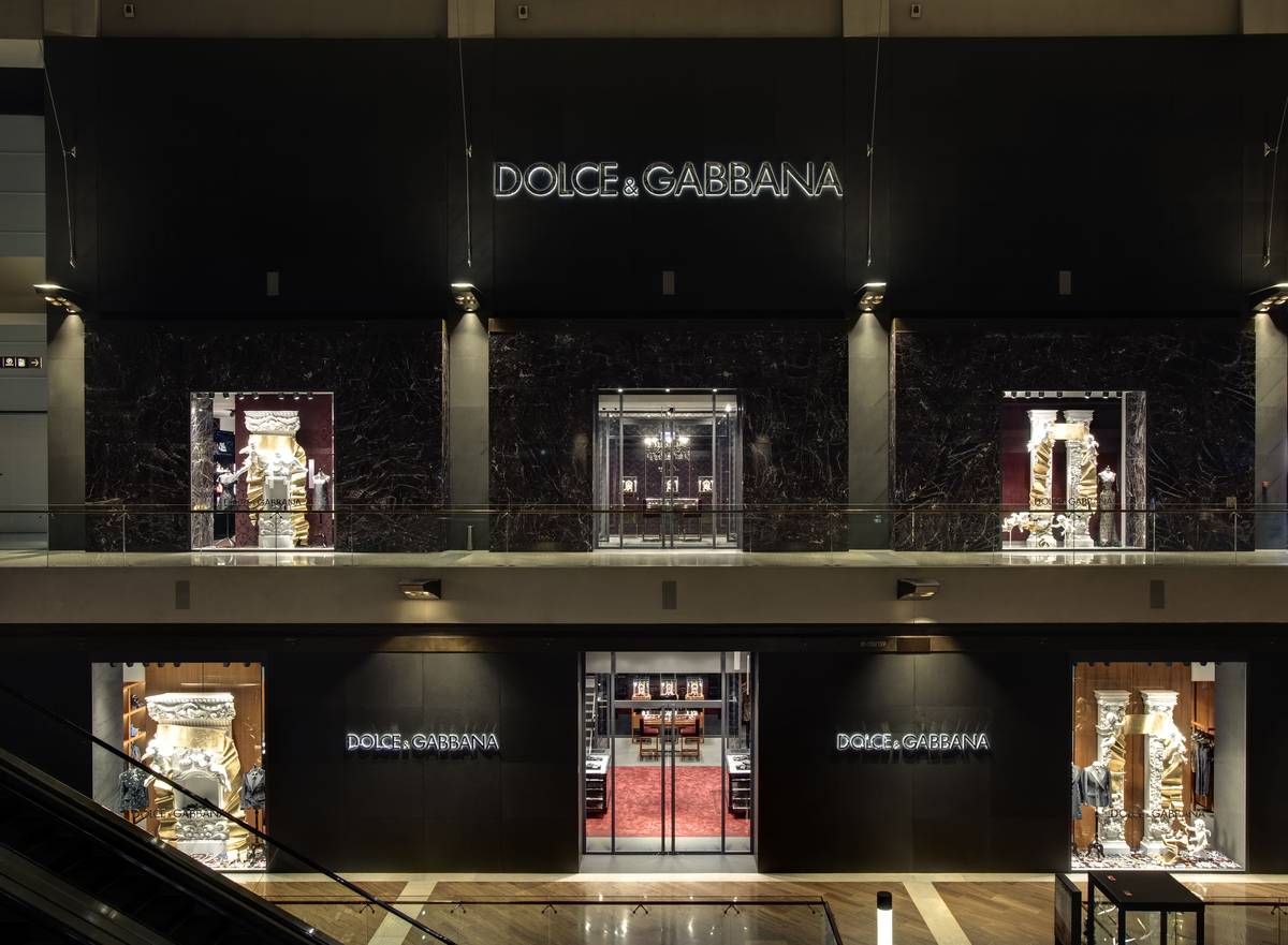 Dolce & Gabbana Opens Flagship Store at Marina Bay Sands | SENATUS