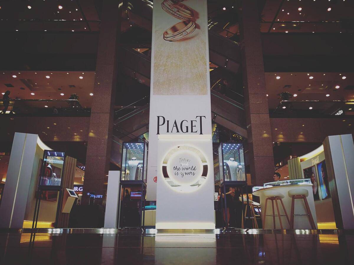 Piaget Colours of Possession Pop up in Singapore SENATUS