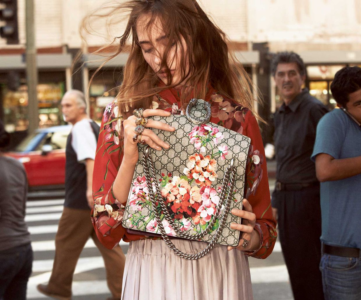 Gucci Bee Embroidered Medium Dionysus Bag
