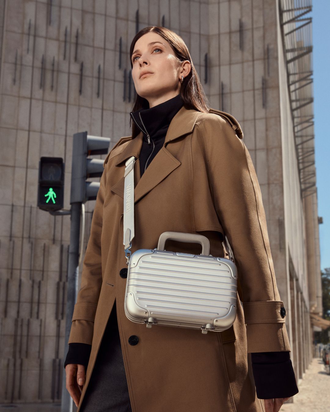 バッグ RIMOWA The RIMOWA Original now available as a cross-body mini