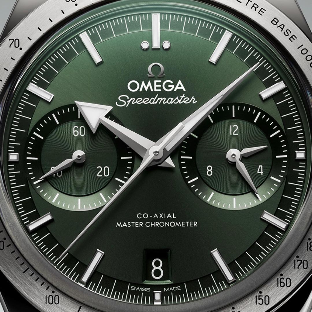 Omega speedmaster hotsell green dial