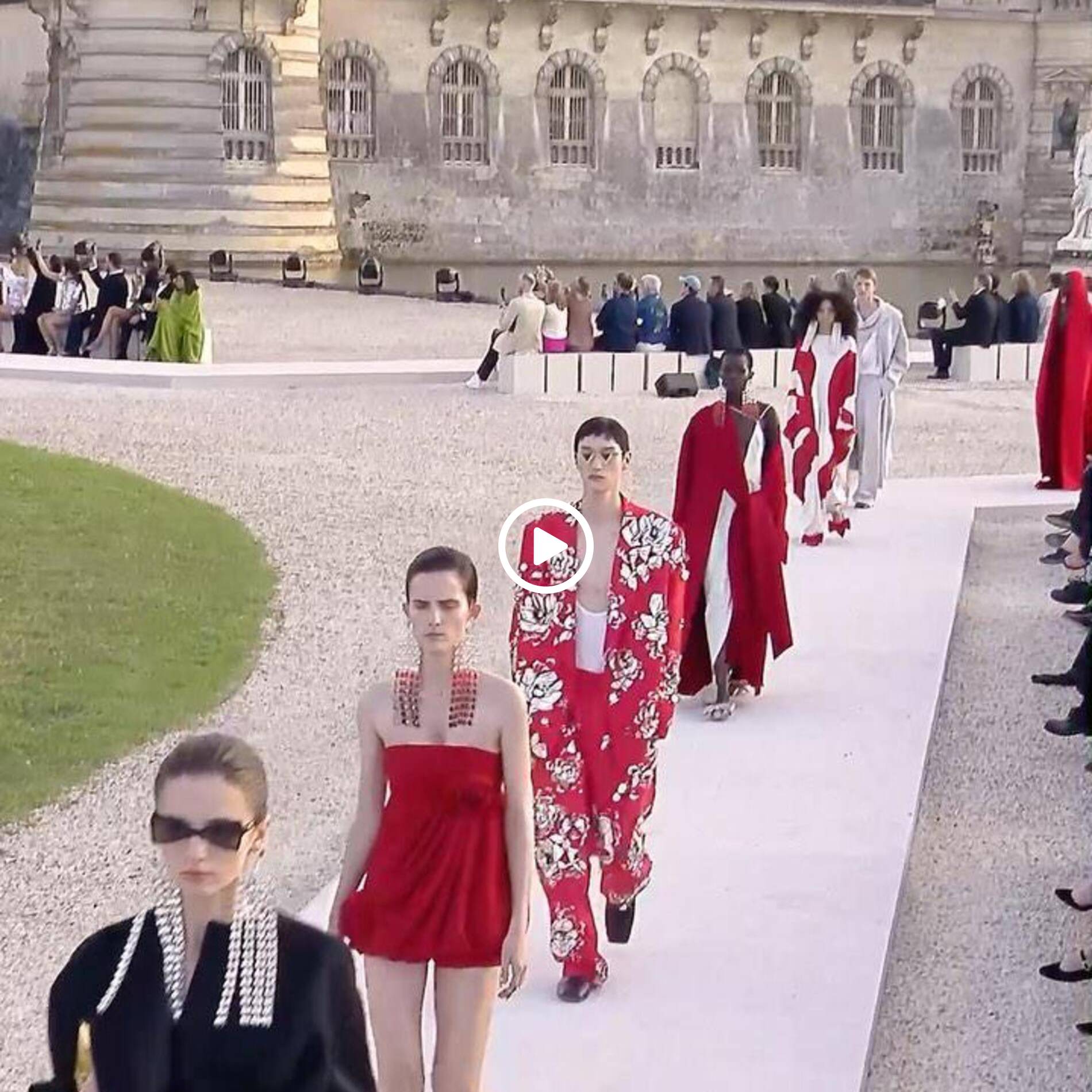 Paris Haute Couture Week FallWinter 202324 Valentino SENATUS