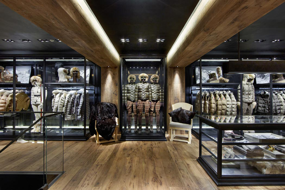 Moncler discount shop store