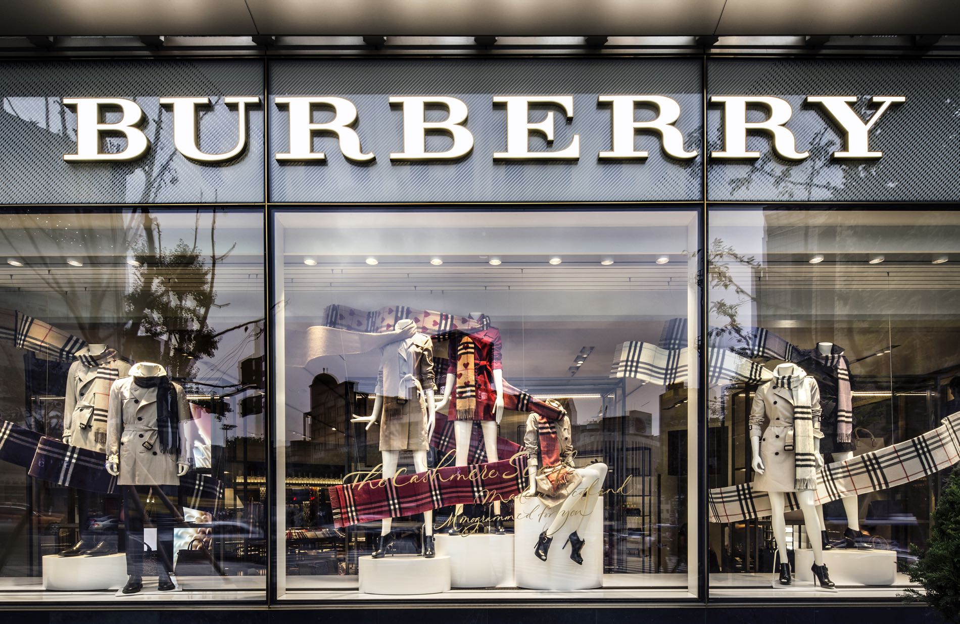 burberry london shop