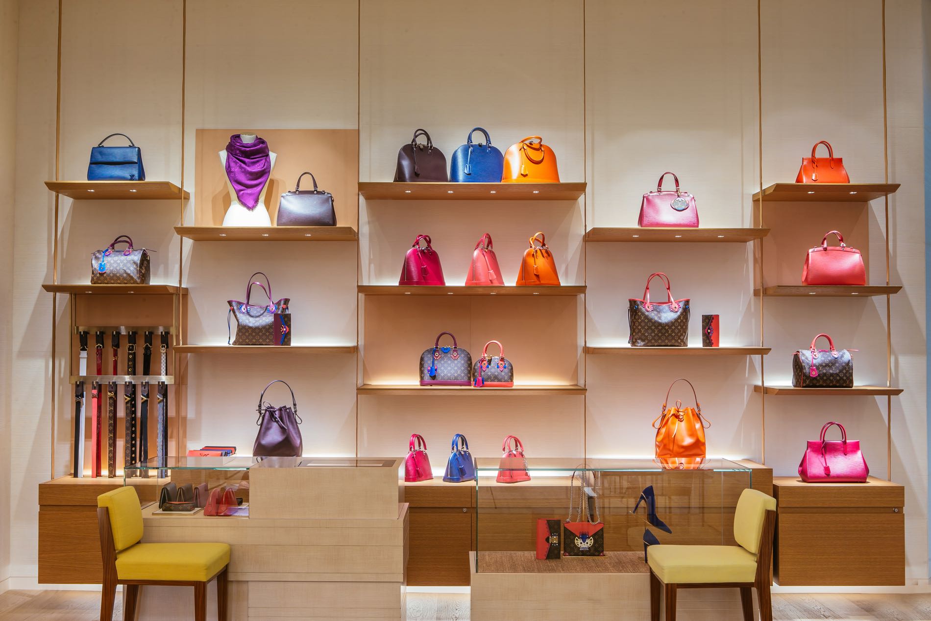 louis vuitton old orchard