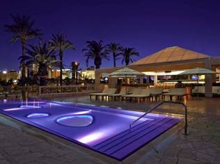 Hard Rock Hotel & Casino & Morgans Htl Group elevate the Las Vegas pool scene with SKYBAR's opening