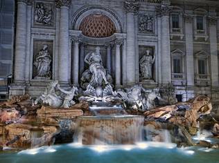 As part of "Fendi for Fountains" project renovating the Fontana di Trevi and Le Quattro Fontane in Rome, Karl Lagerfeld will be exhibiting photos of the fountains as well as key Roman monuments in Paris