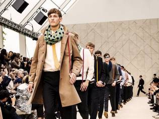After more than 10 years, Burberry has announced its upcoming menswear fashion shows will move from Milan to London, marking a shift in the global politics of fashion
