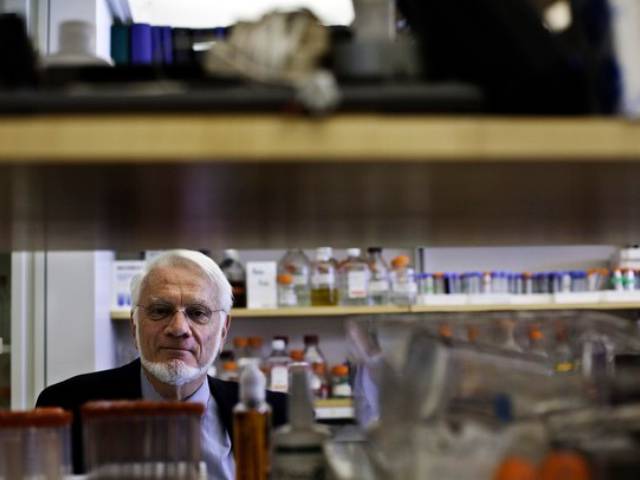 Winner of the 2009 Nobel Prize in Chemistry, Thomas A. Steitz, in the Bass Center, Yale University