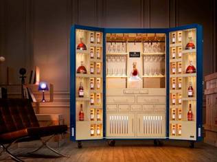 The Martell Trunk is equipped with ample space for the enhanced sensory components of cognac tasting