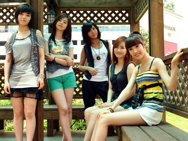 The Wonder Girls will be in Singapore from 17-18 June, 2010