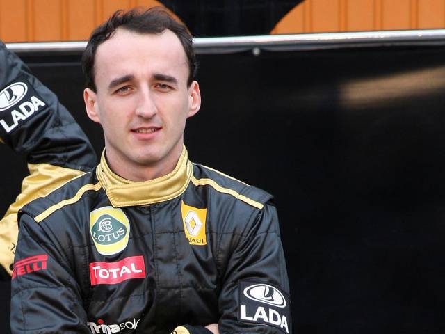 Robert Kubica has been seriously injured in a crash while heading to the start of rally in Italy