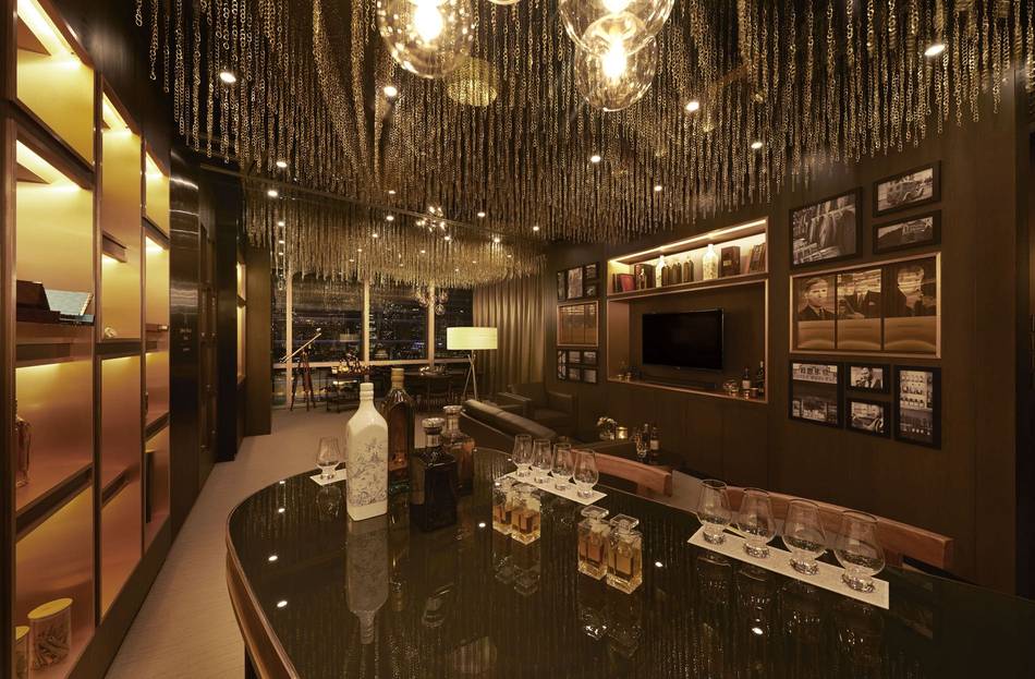 The first of its kind in Southeast Asia, the luxury Scotch whisky embassy provides an exclusive environment with the rarest blends and single malt Scotch whiskies from Diageo
