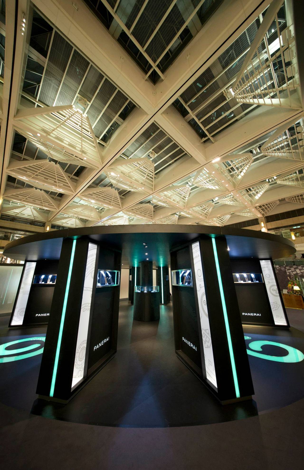 Panerai changi airport sales