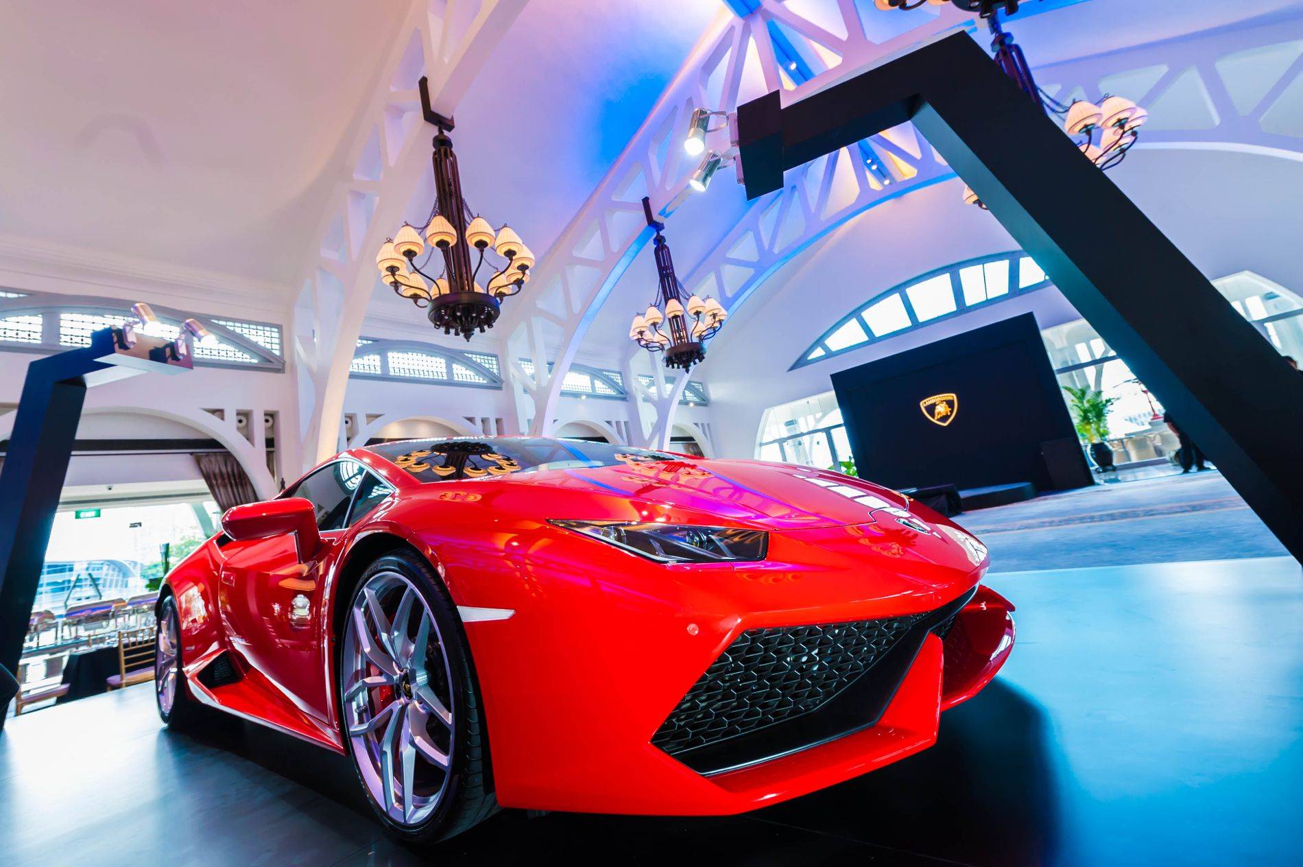 Lamborghini CEO & President Stephan Winkelmann Officially Unveils the ...