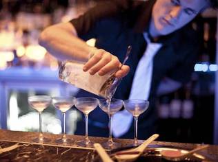Athens is the final stage of the Diageo Reserve World Class Bartender of the Year 2010 competition