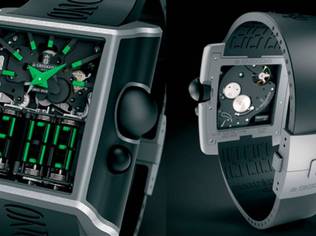 The first watch in the world with a dual analog and mechanical digital display