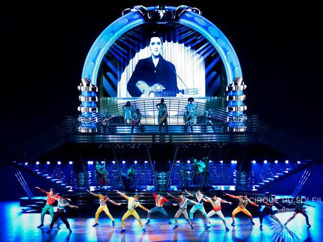 Viva ELVIS™ plays tribute to Elvis’ music and life. Photo Credit: Cirque du Soleil